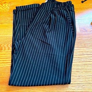 M&D Fashion Striped Pants | Size L | Black & White | Great Condition